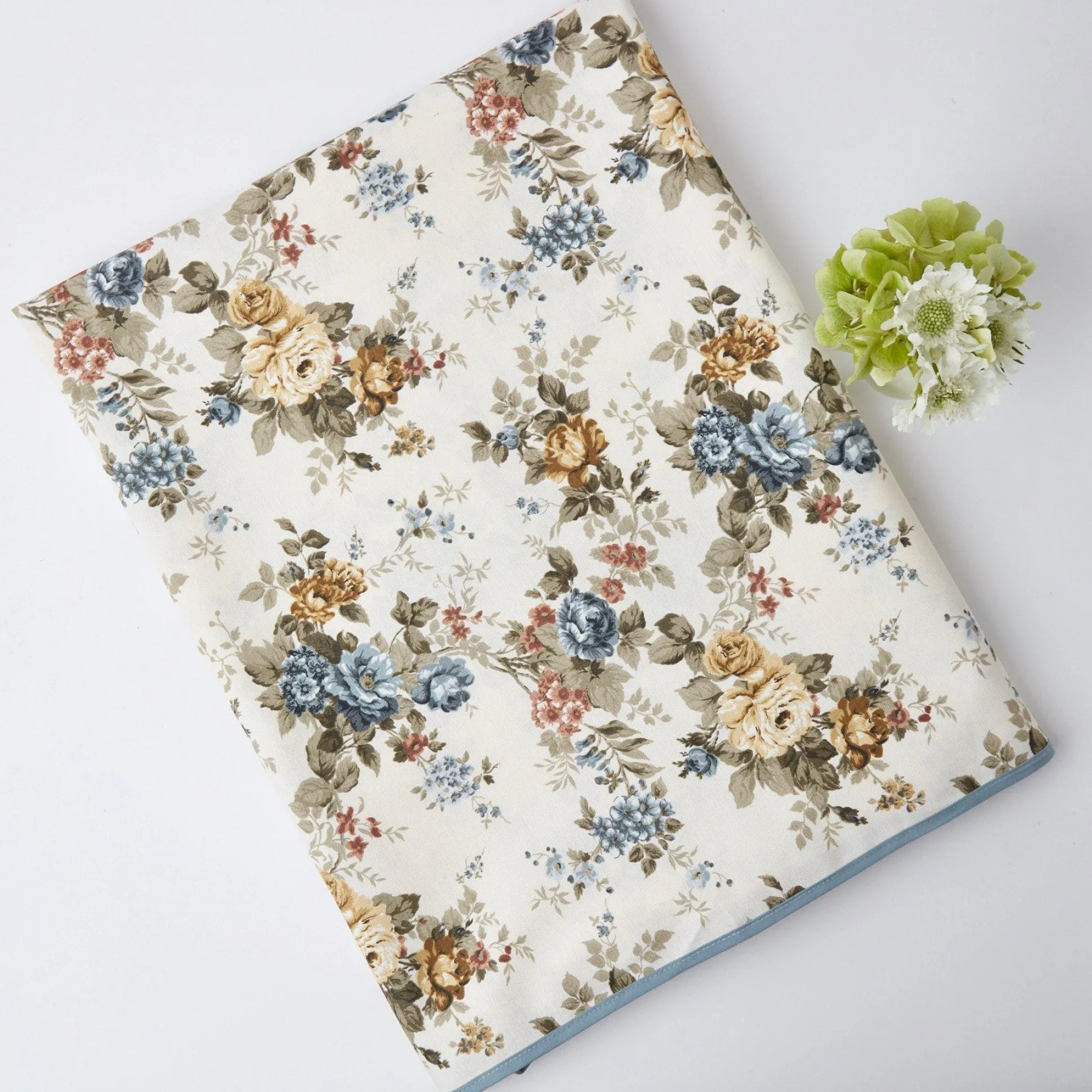 Audrey Tablecloth