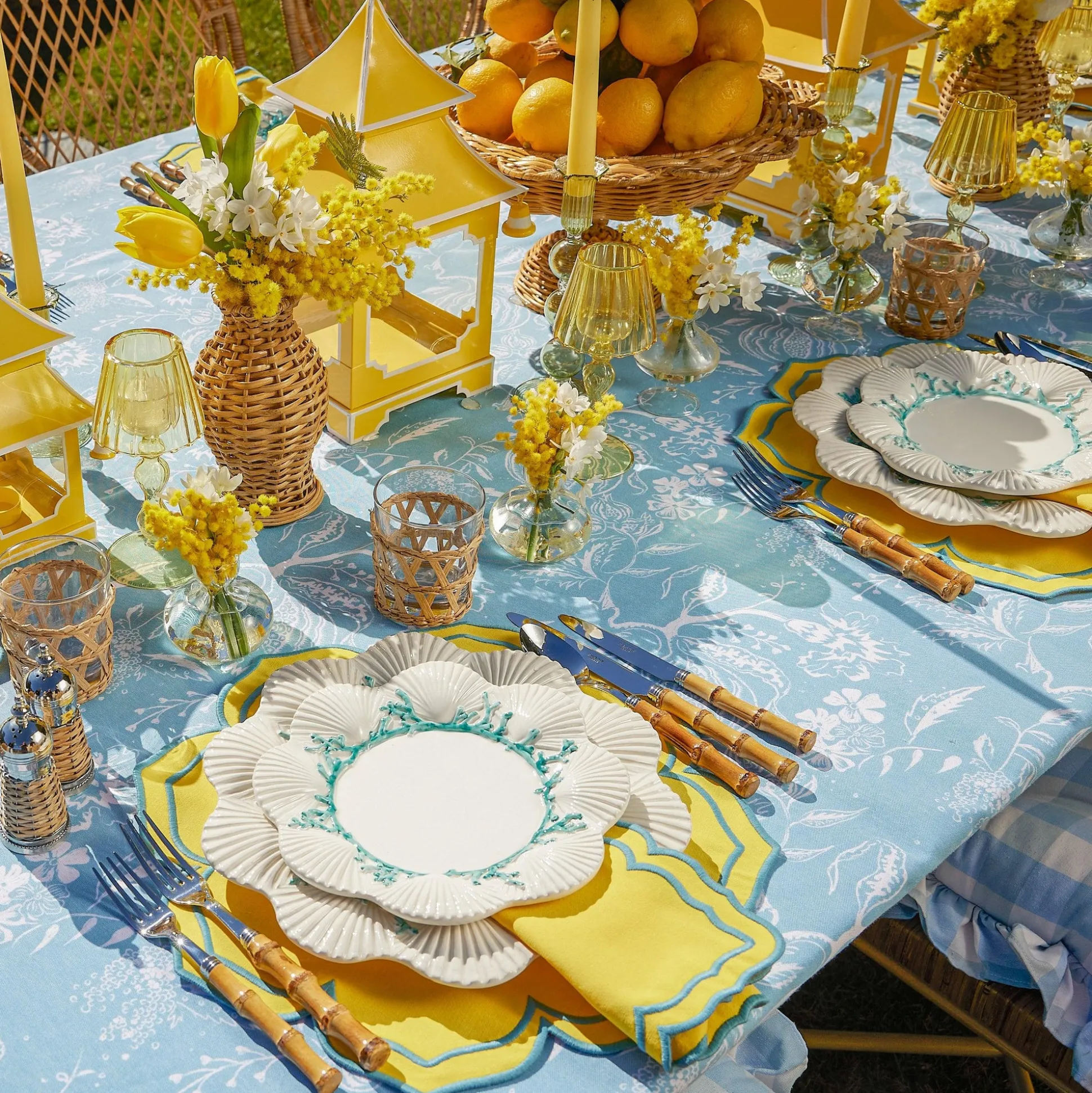 Blue Melograno & Fleur Yellow Linen Set