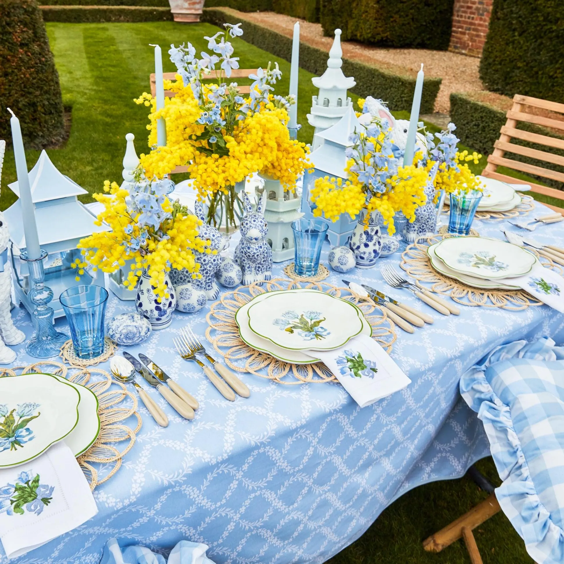 Blue Tulip Starter Plates (Set Of 4)