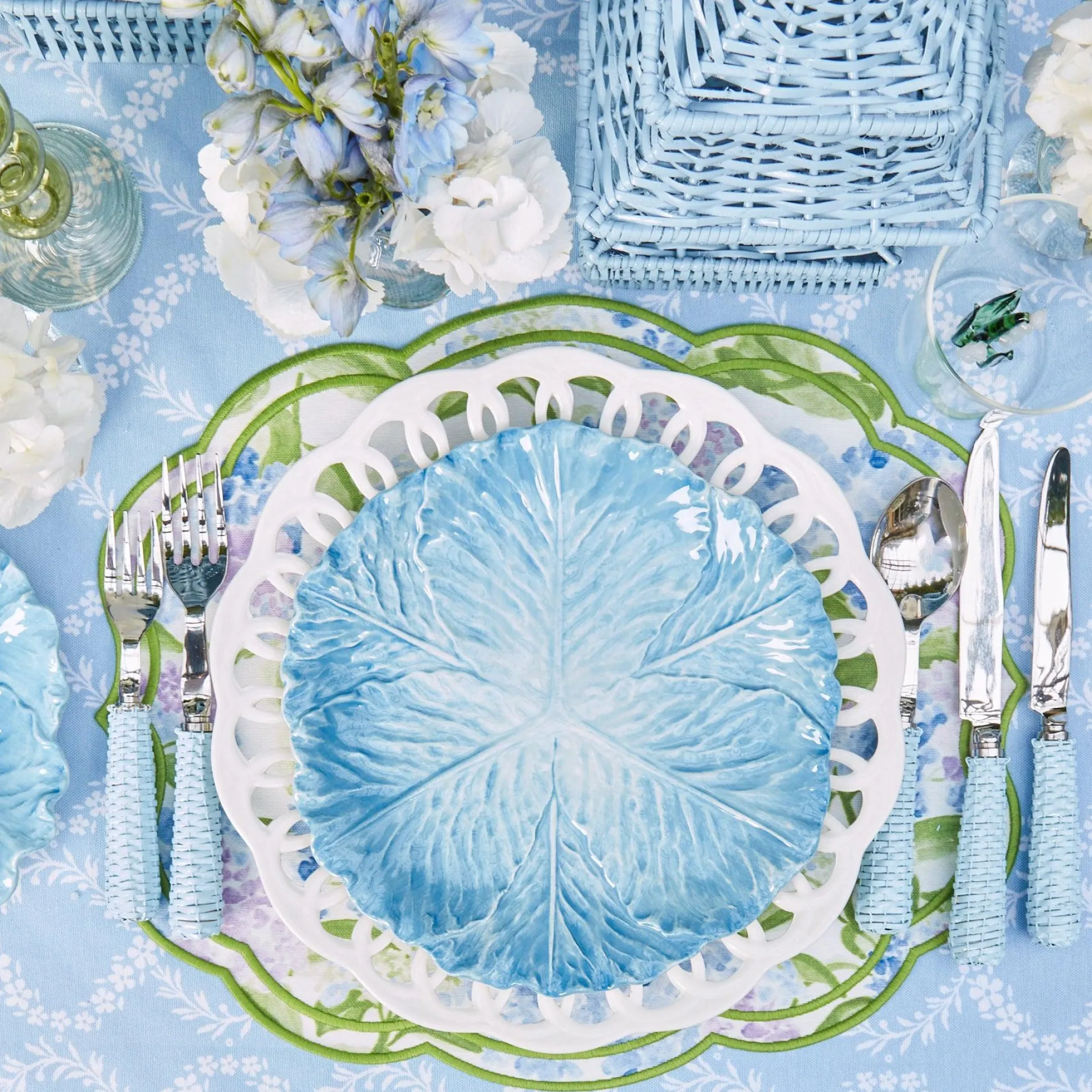 Camilla Hydrangea Placemats & Napkins (Set Of 4)