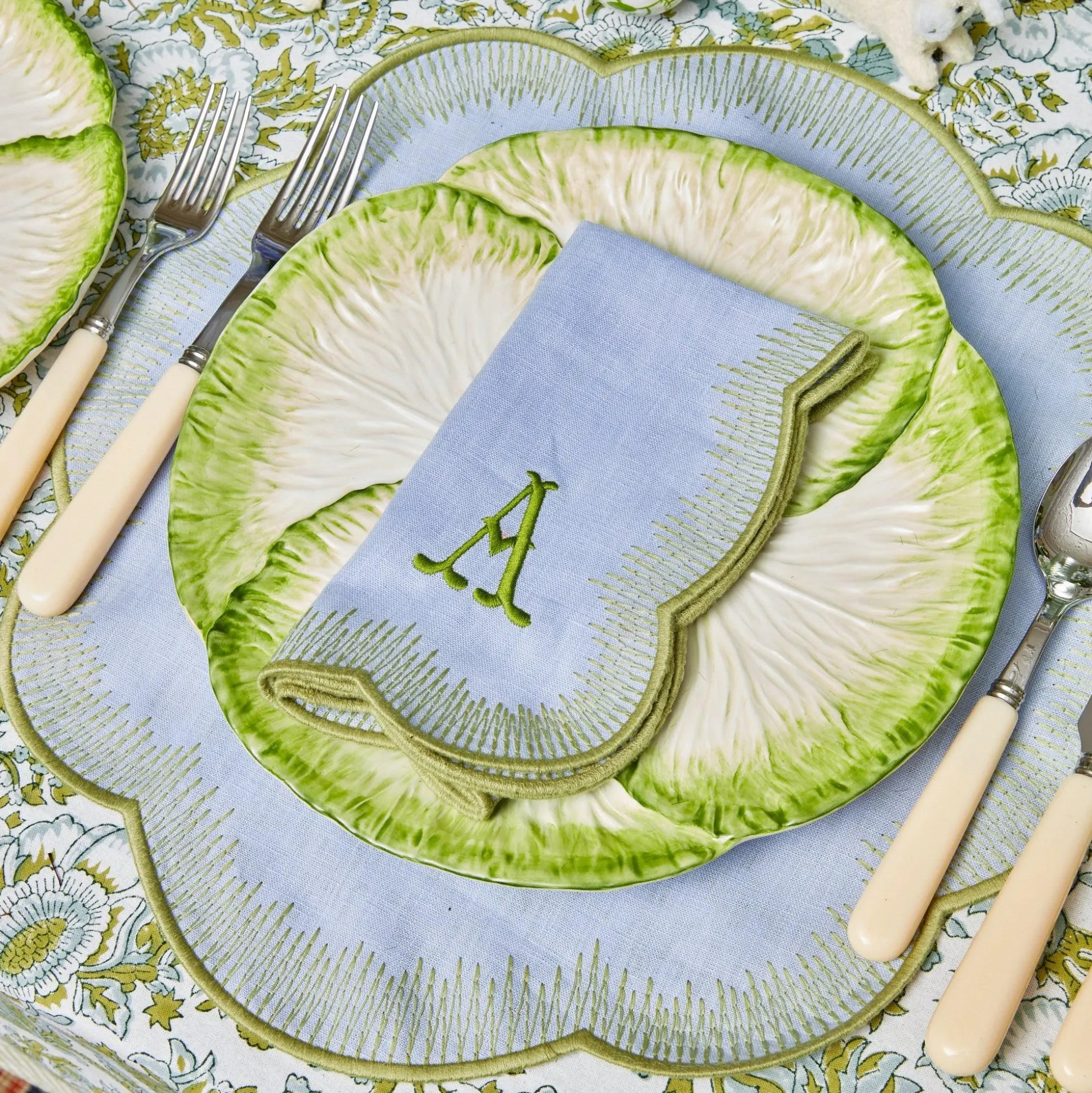 Capri Lettuce Dinner & Starter Plate (Set Of 8)