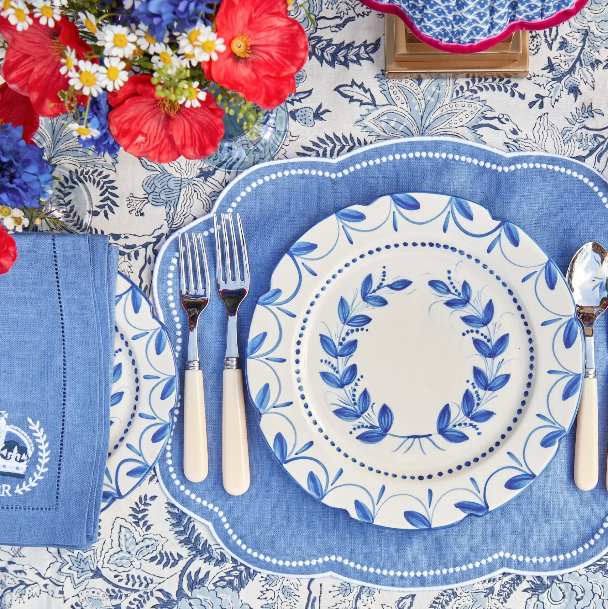 Elizabeth Garland Dinner & Starter Plates (Set Of 8)