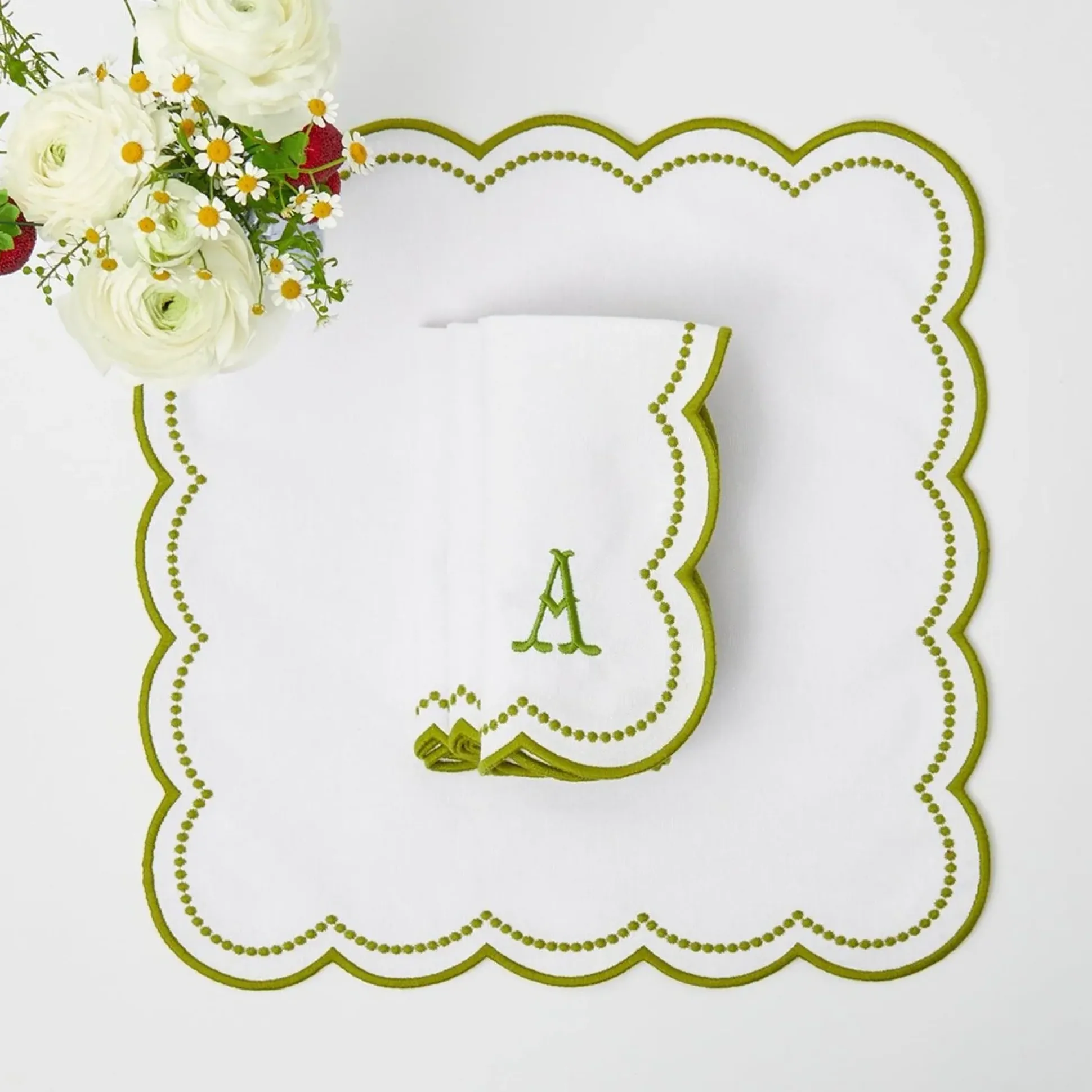 Elsa White & Green Napkins (Set Of 4)