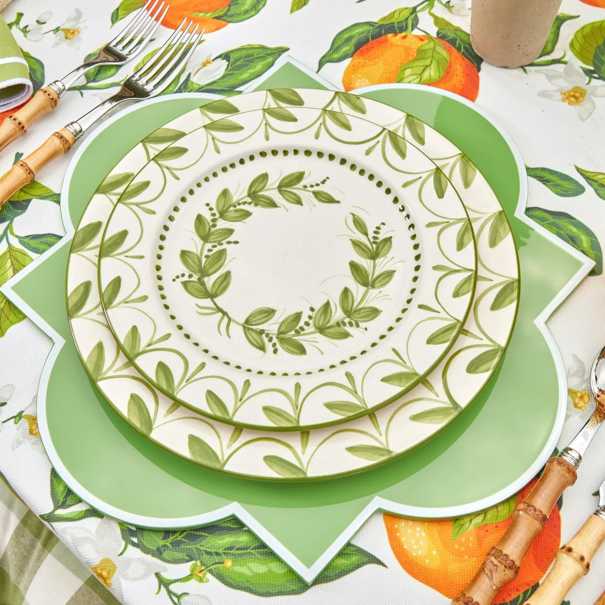 Green Garland Dinner Plates (Set Of 4)