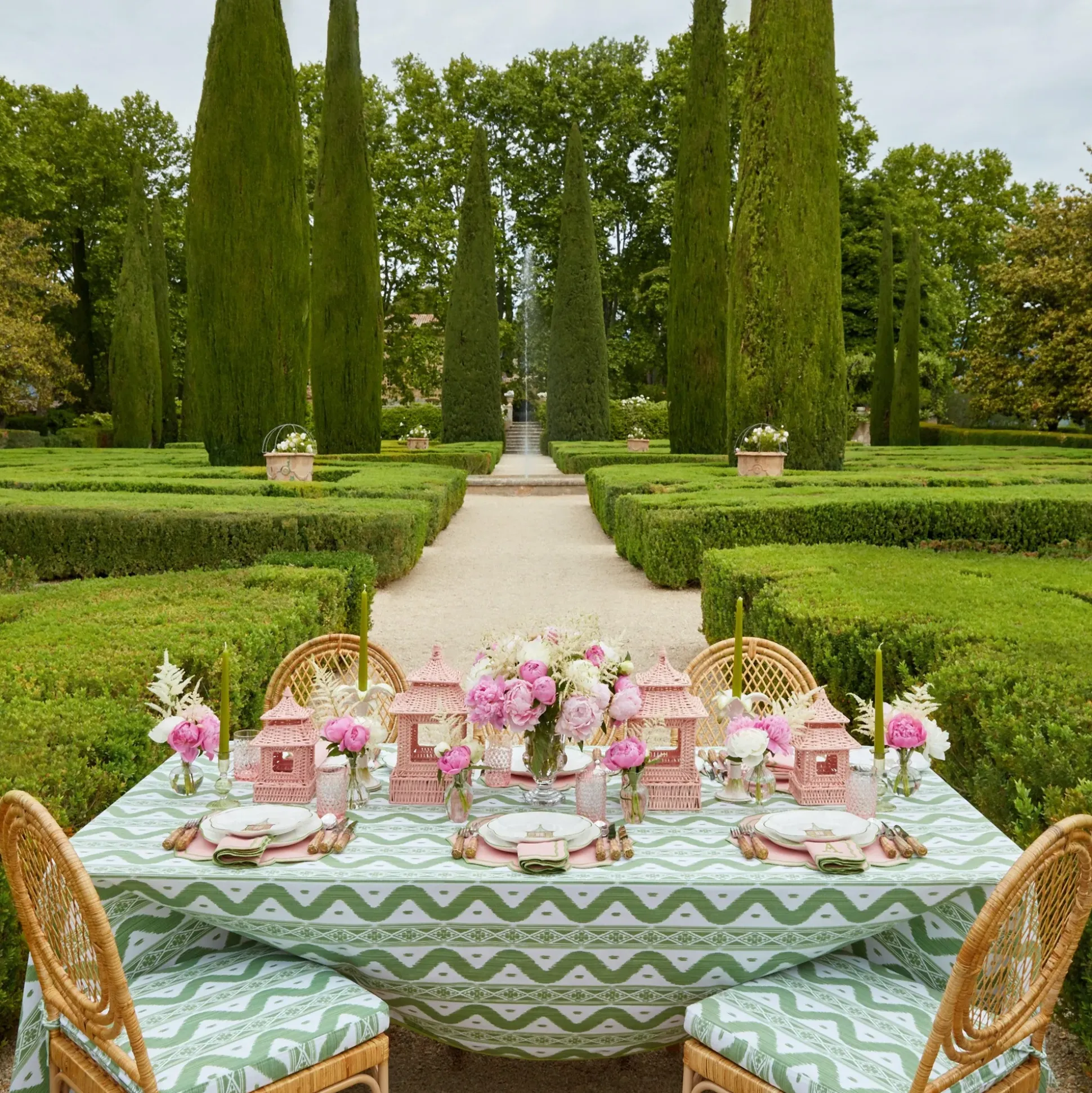 Green Ikat & Pink Fleur Linen Set
