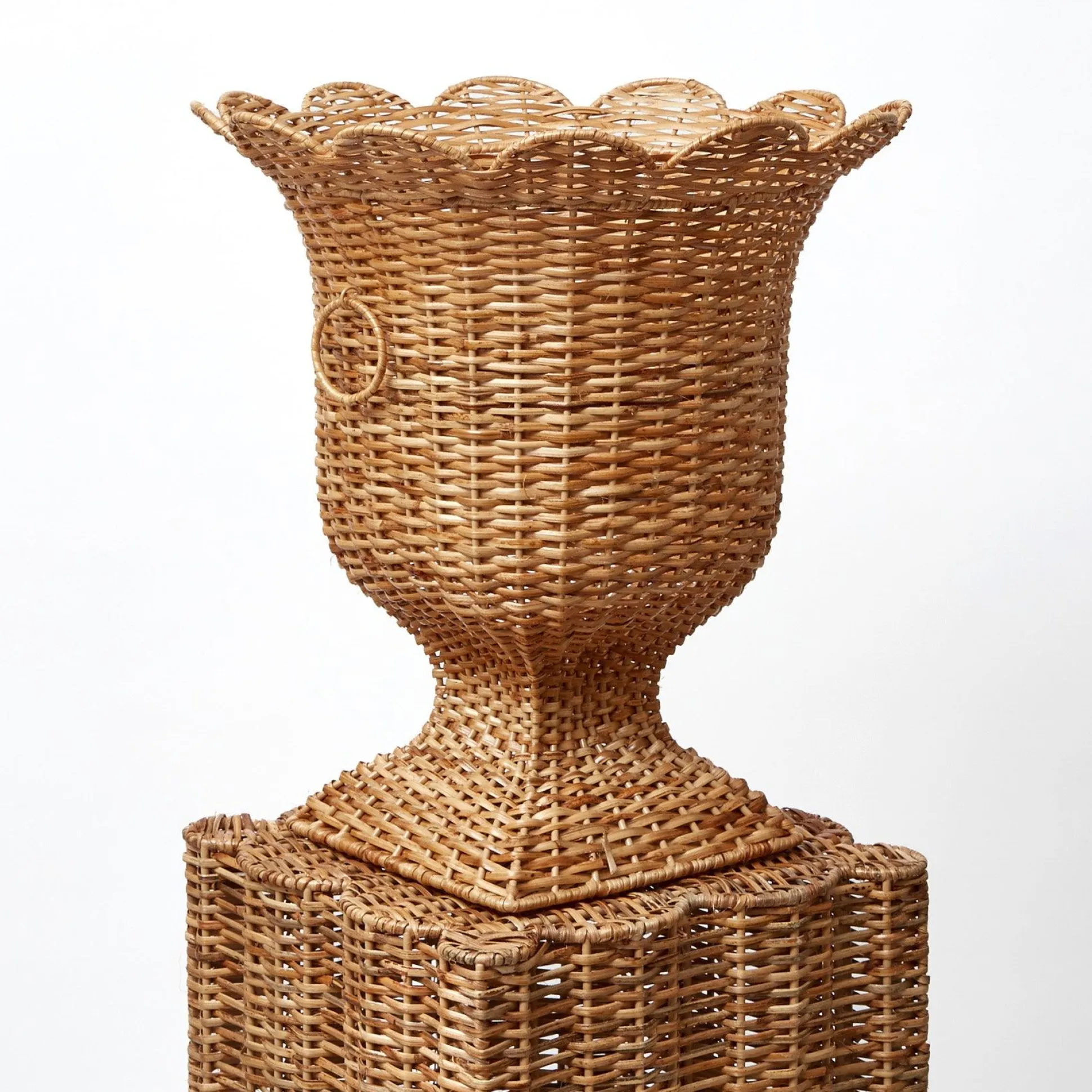 Liliana Scalloped Rattan Pedestal And Urn