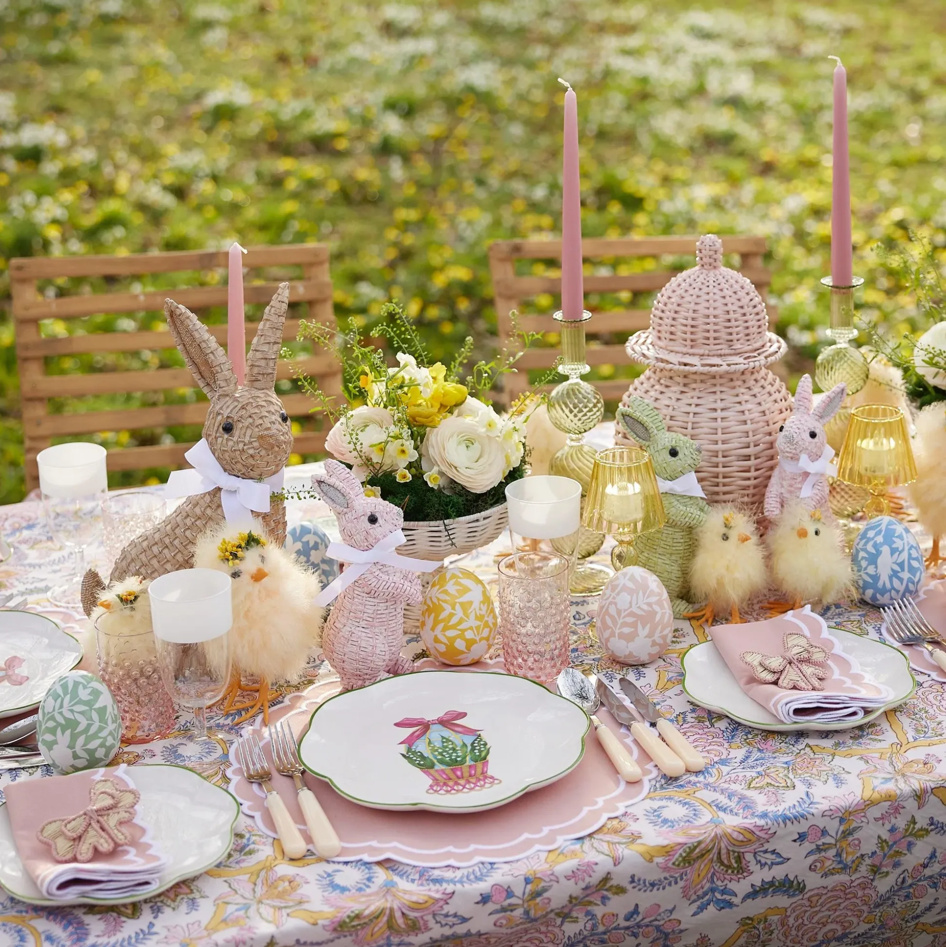 Lola Tablecloth