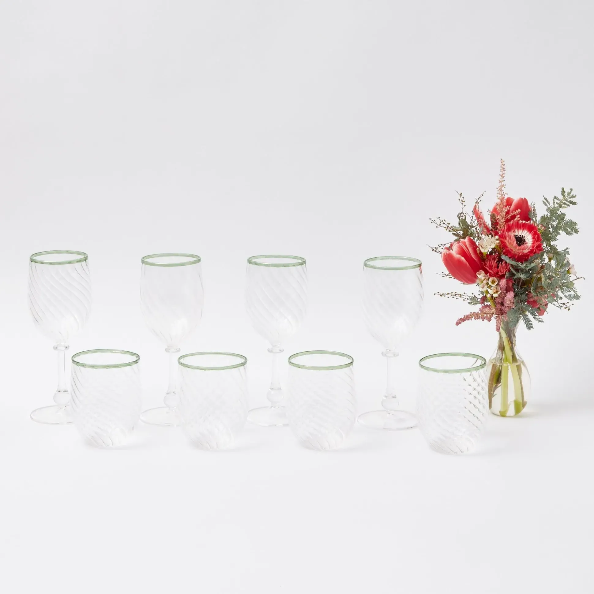 Olive Rim Swirl Glassware Set