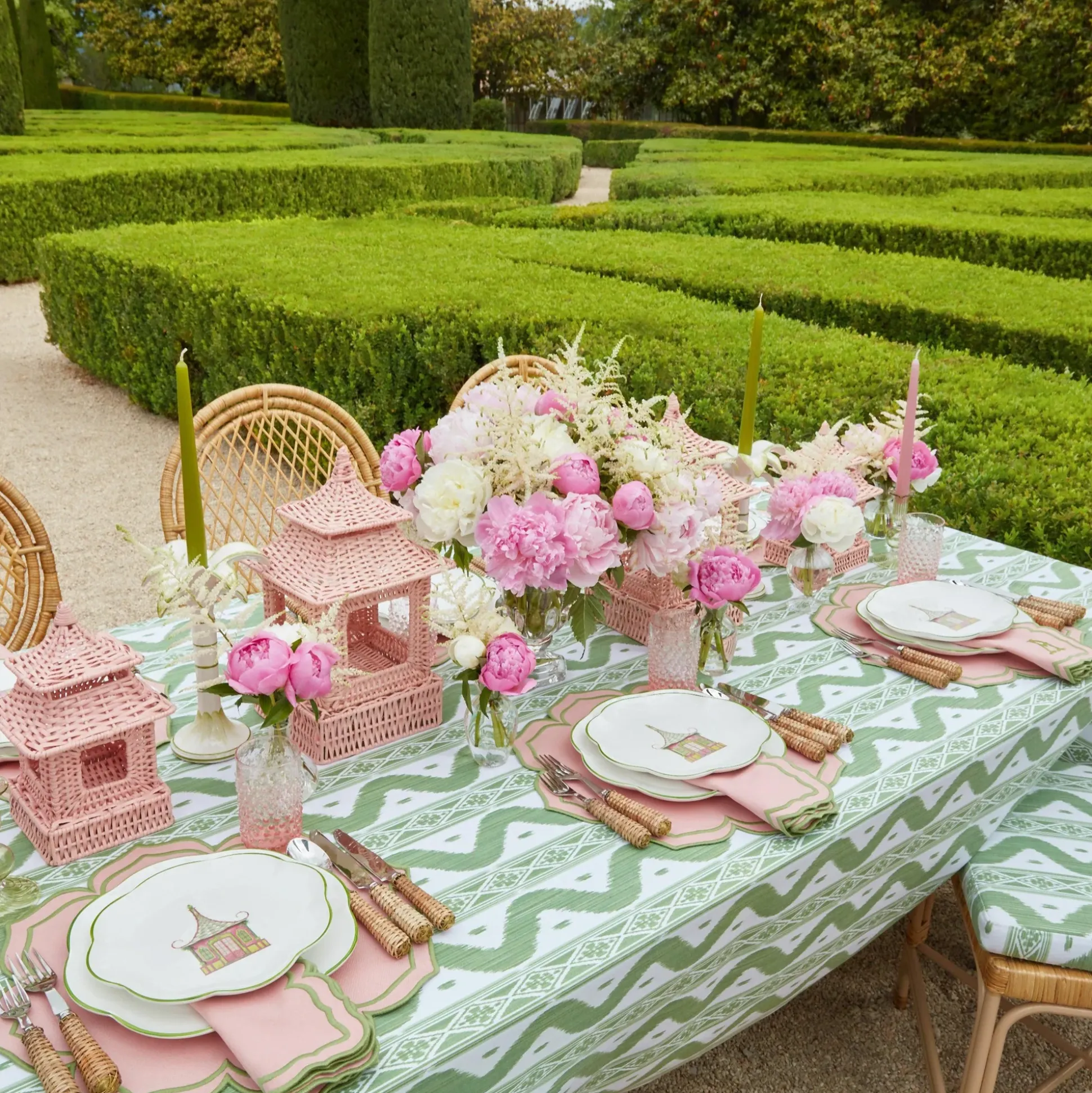 Pink & Green Pagoda Dinner & Starter Plates (Set Of 8)