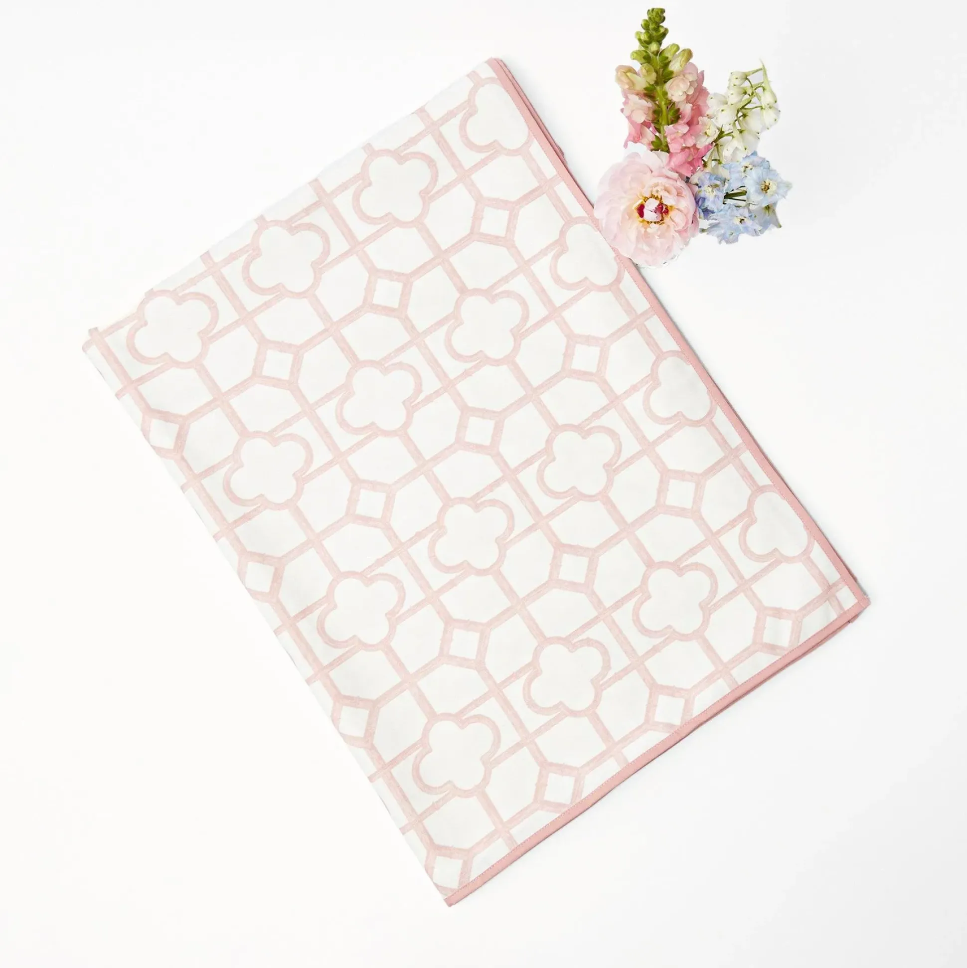 Pink Bamboo & Amelie Linen Set