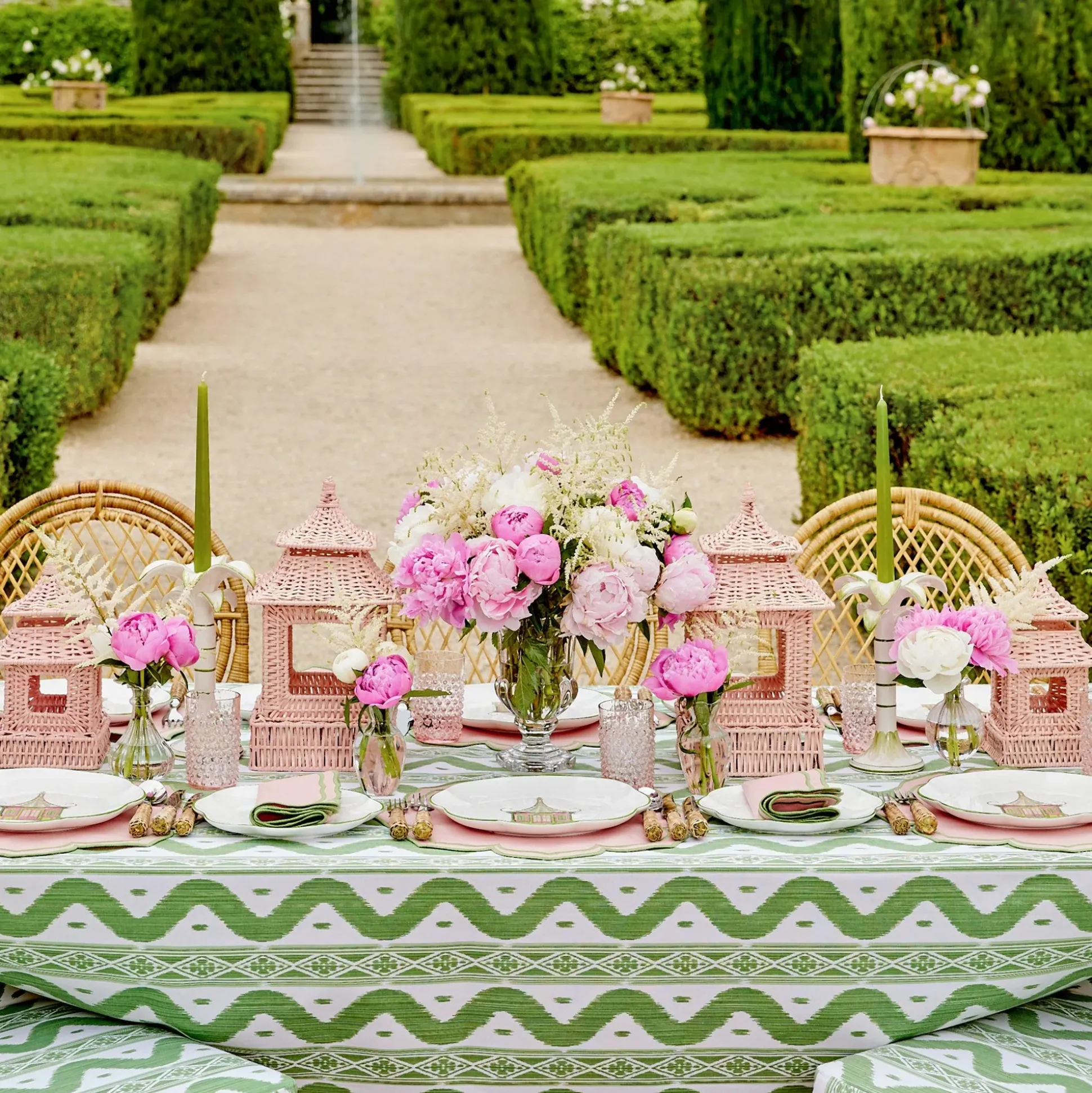 Pink Rattan Pagoda Lantern Set