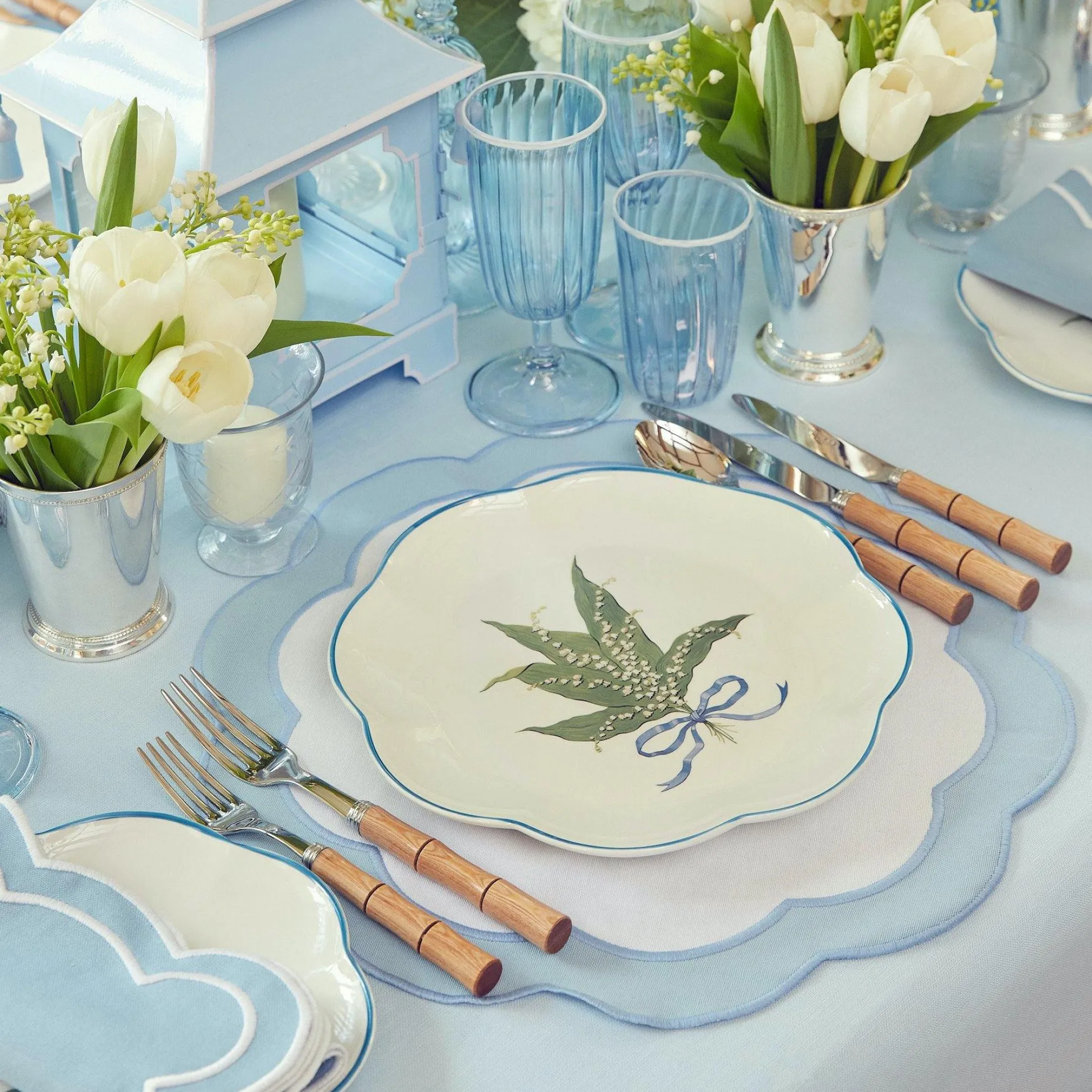 Scalloped Lily Of The Valley Dinner Plate