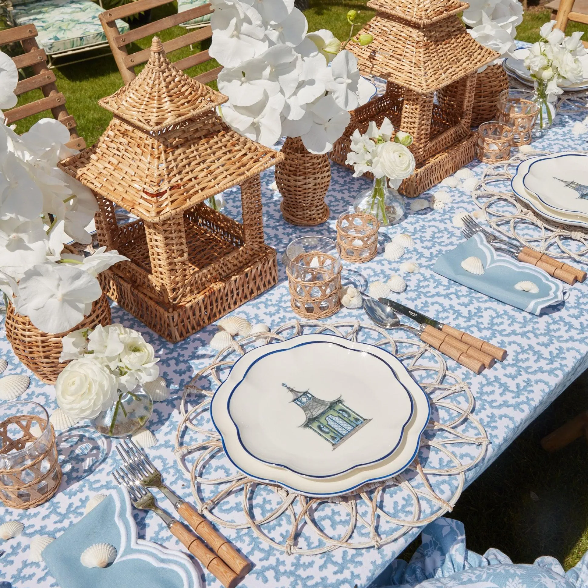 Scalloped Pagoda Starter Plate (Set Of 4)