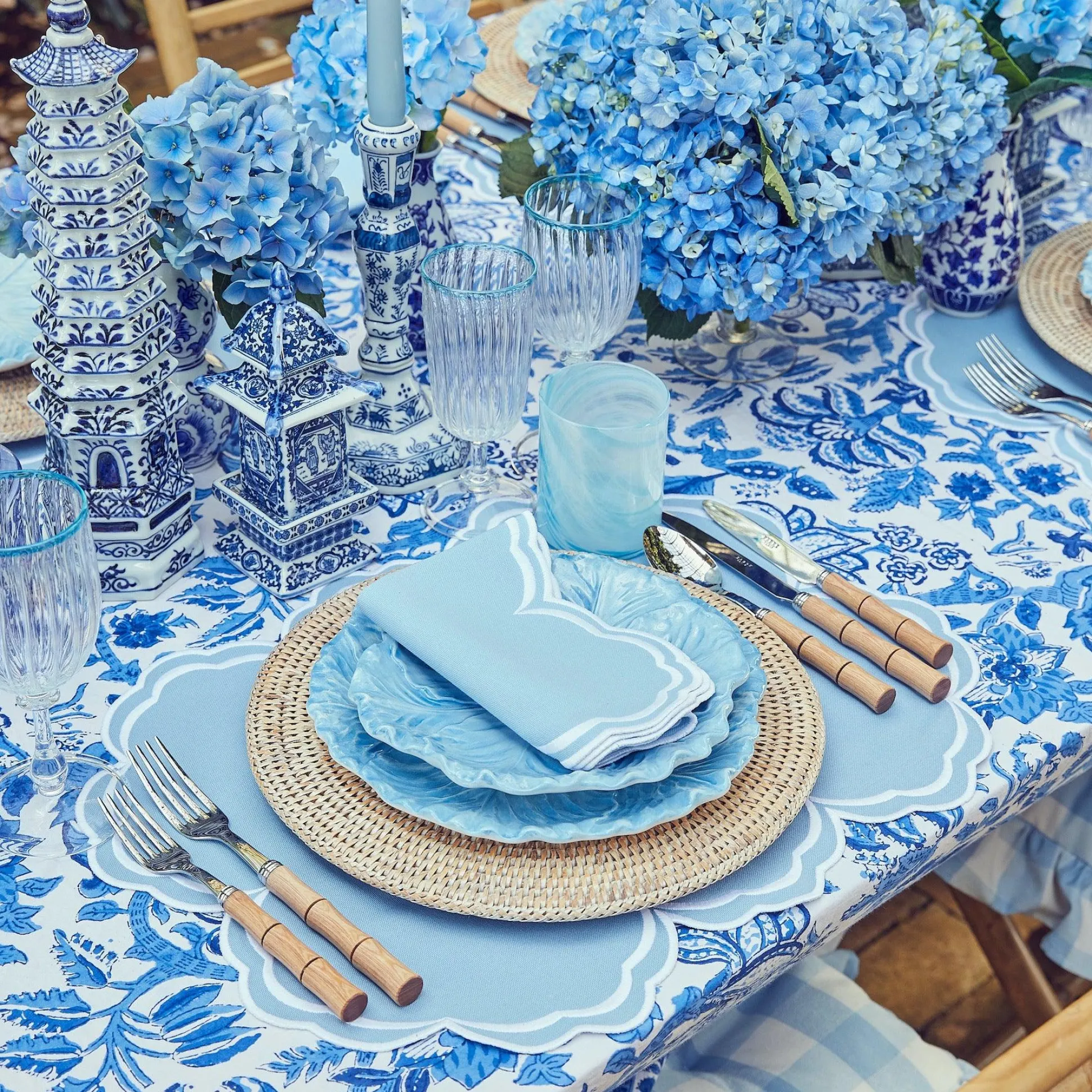 Serena Cornflower Blue Napkins (Set Of 4)