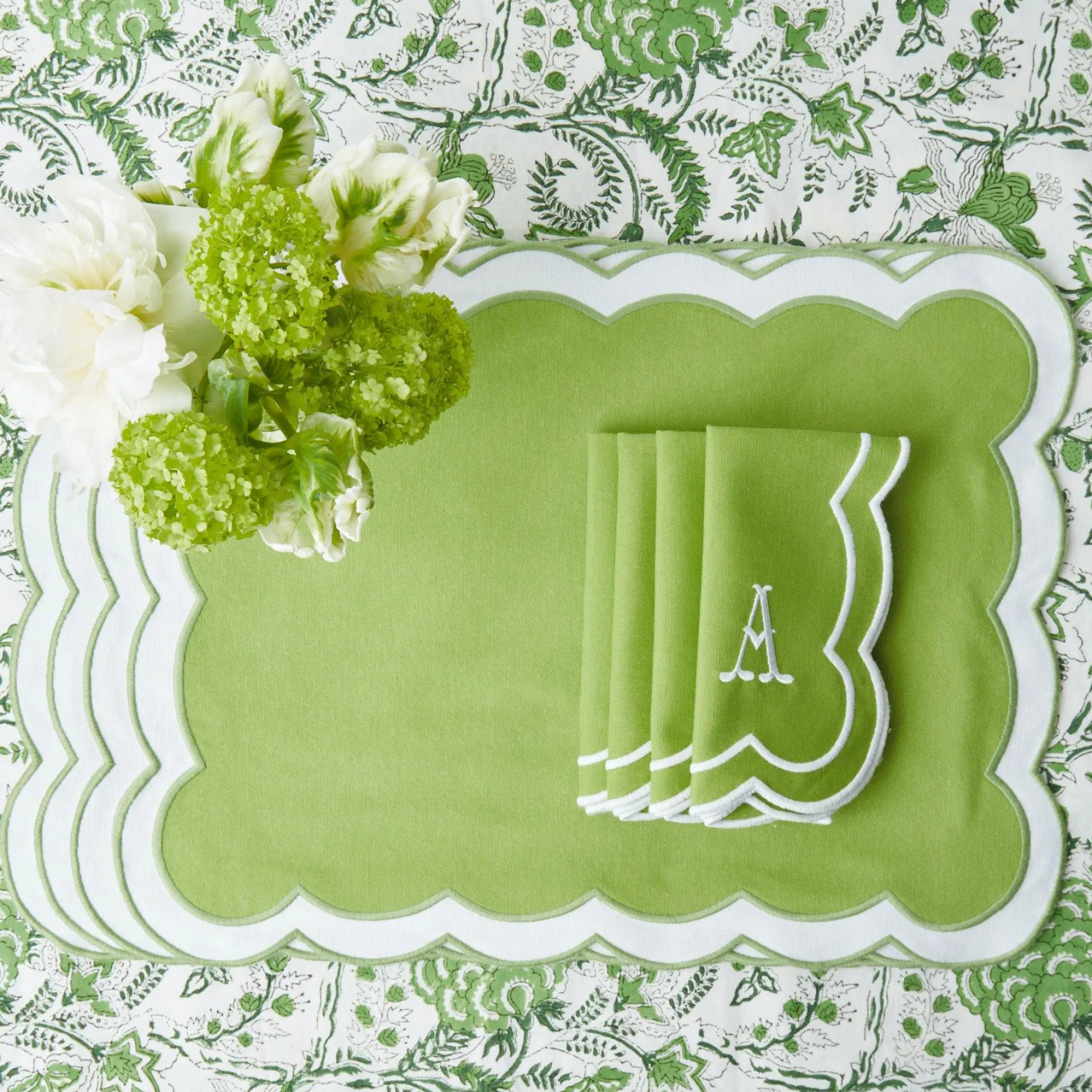 Serena Green Tablecloth