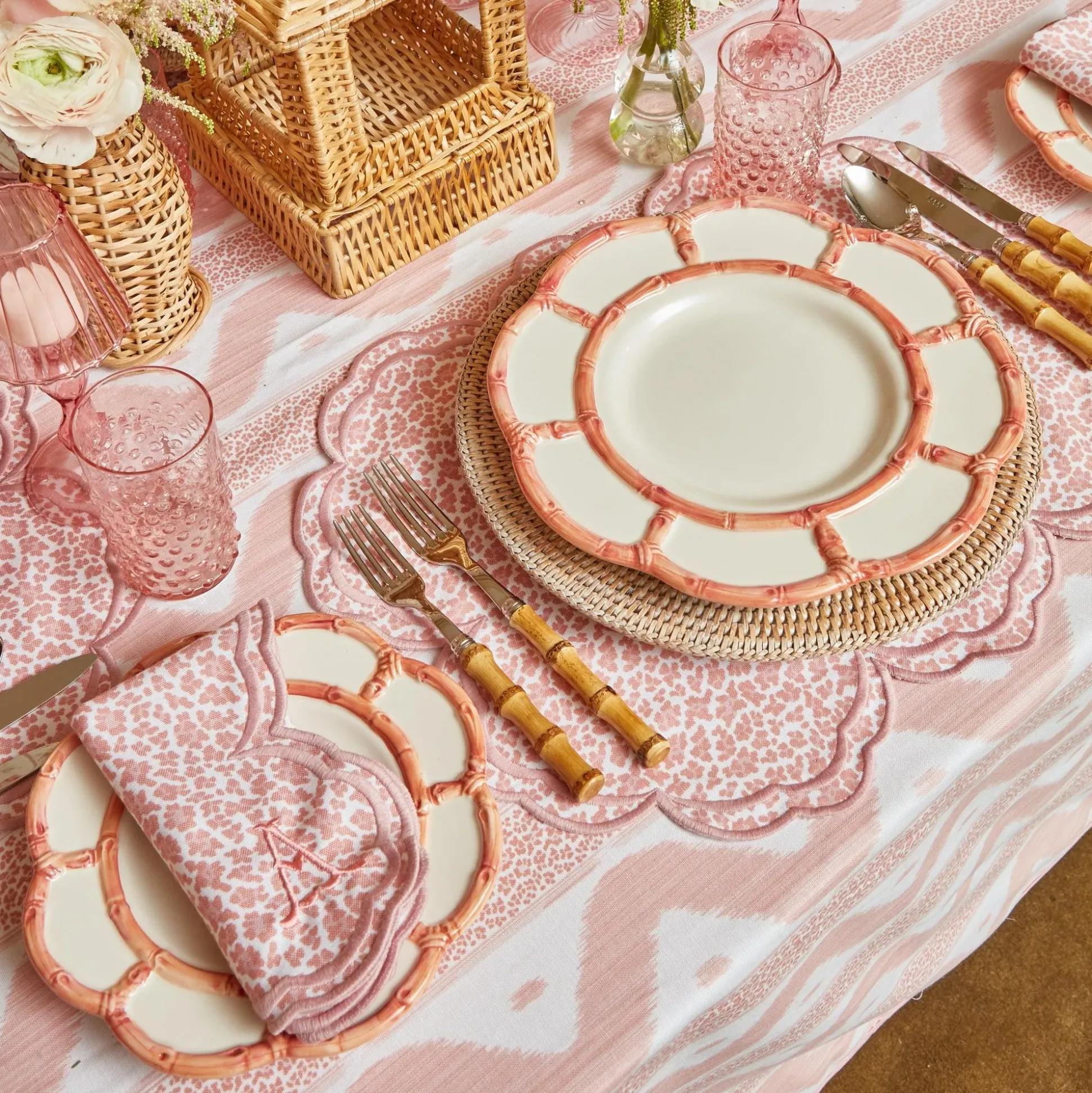 Serena Pink Leopard Napkins (Set Of 4)