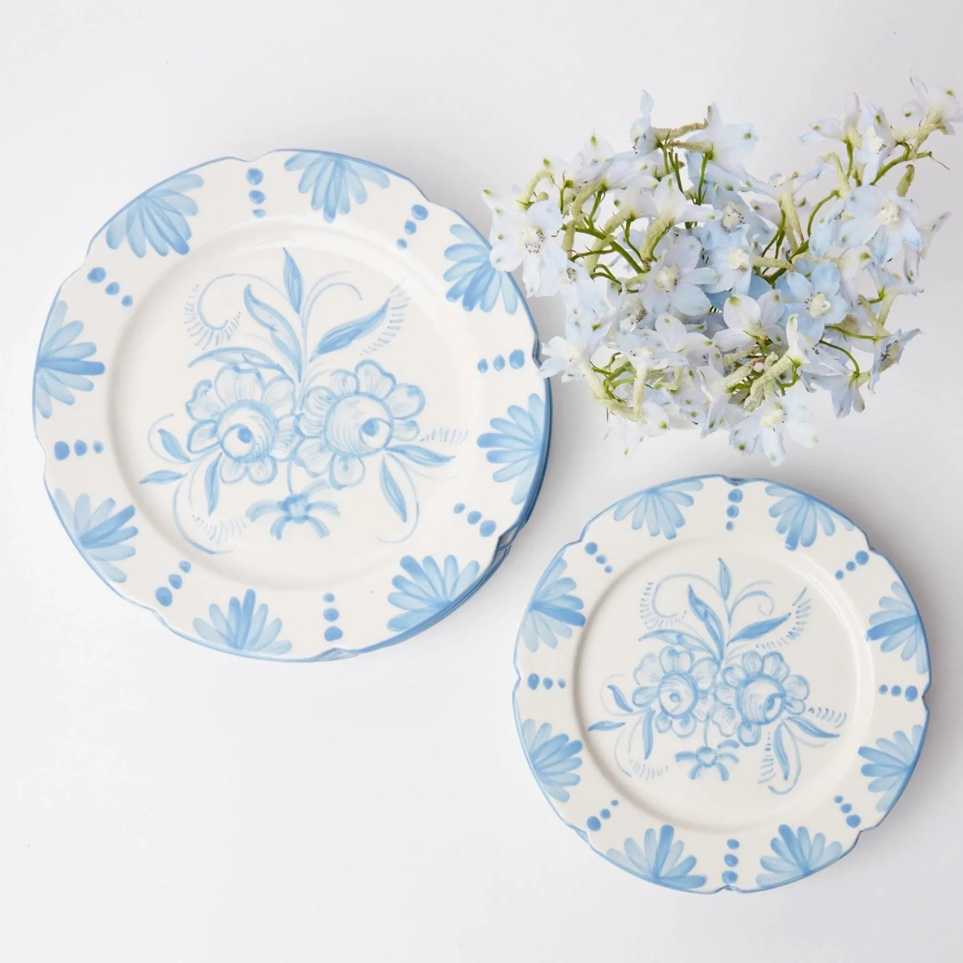 Seville Blue Gardenia Dinner Plate (Set Of 4)
