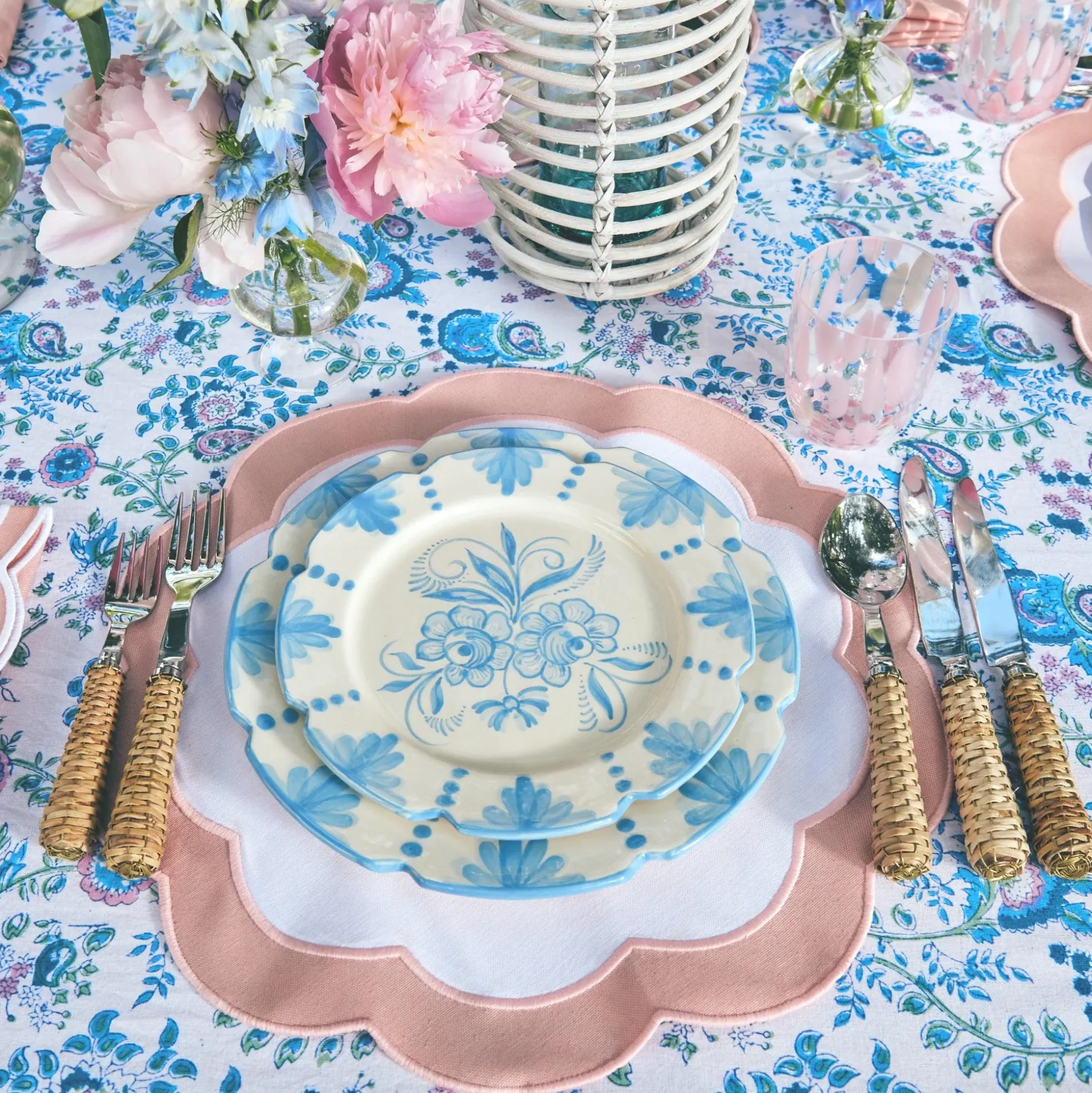 Seville Blue Gardenia Dinner Plate (Set Of 4)