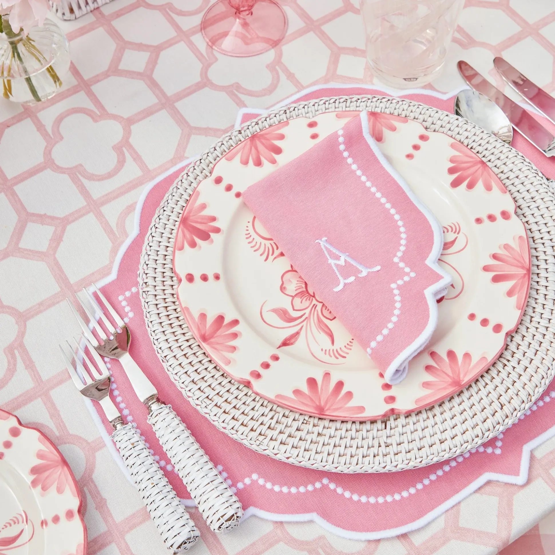Seville Pink Gardenia Dinner Plate (Set Of 4)