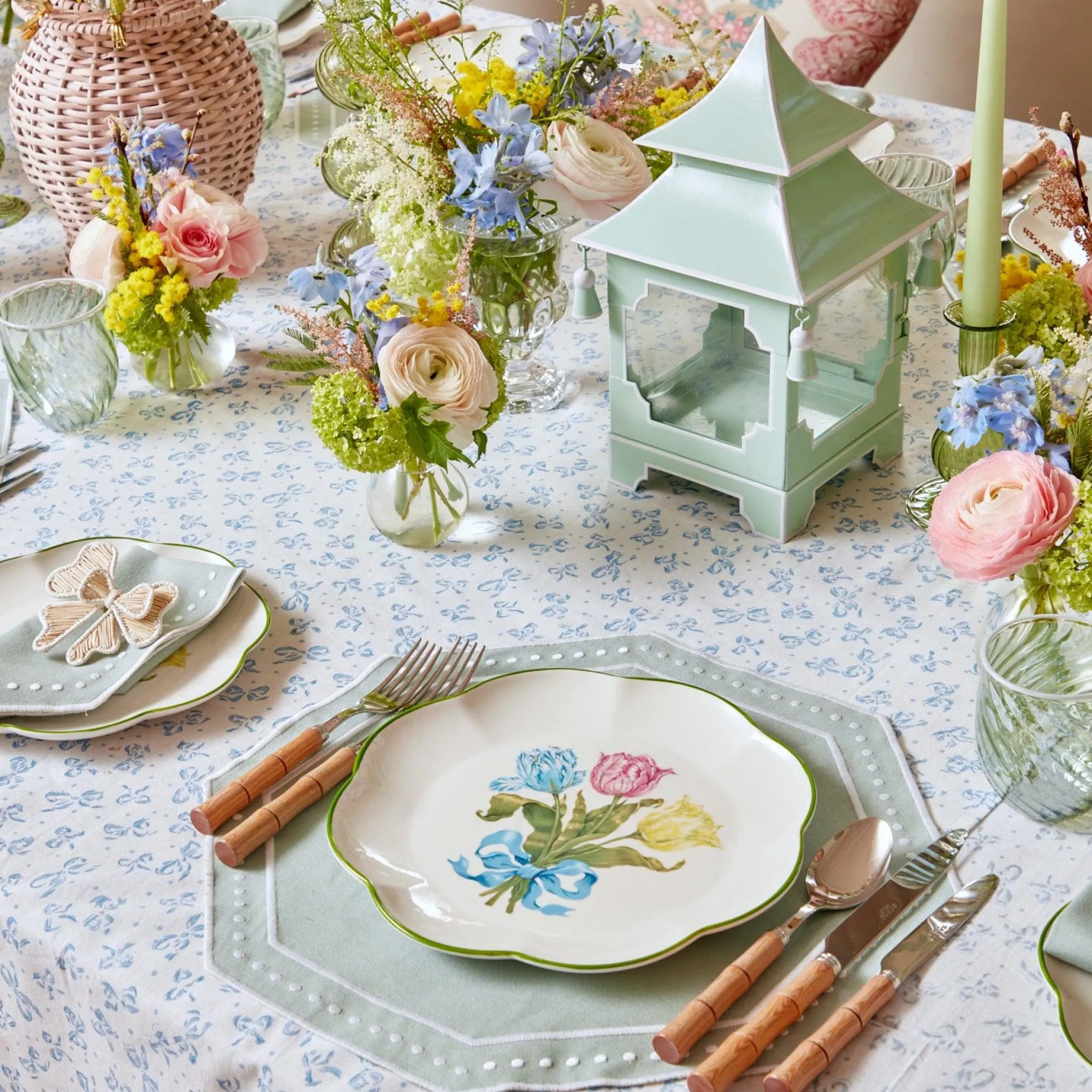 Tulip Dinner Plate (Set Of 4)