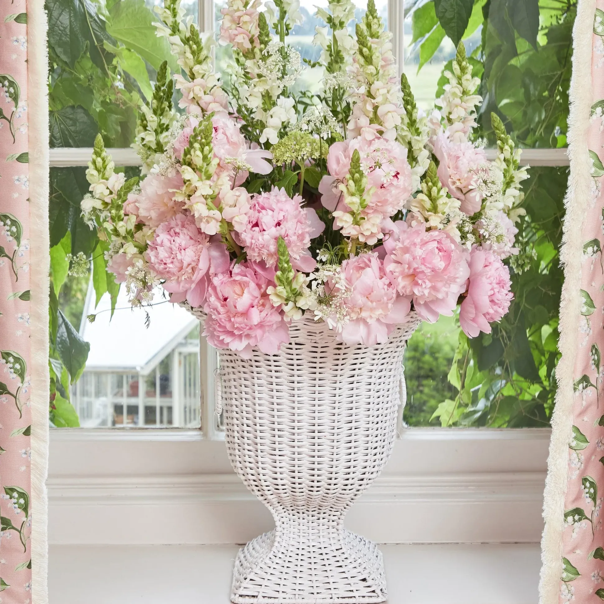 White Liliana Scalloped Rattan Urn