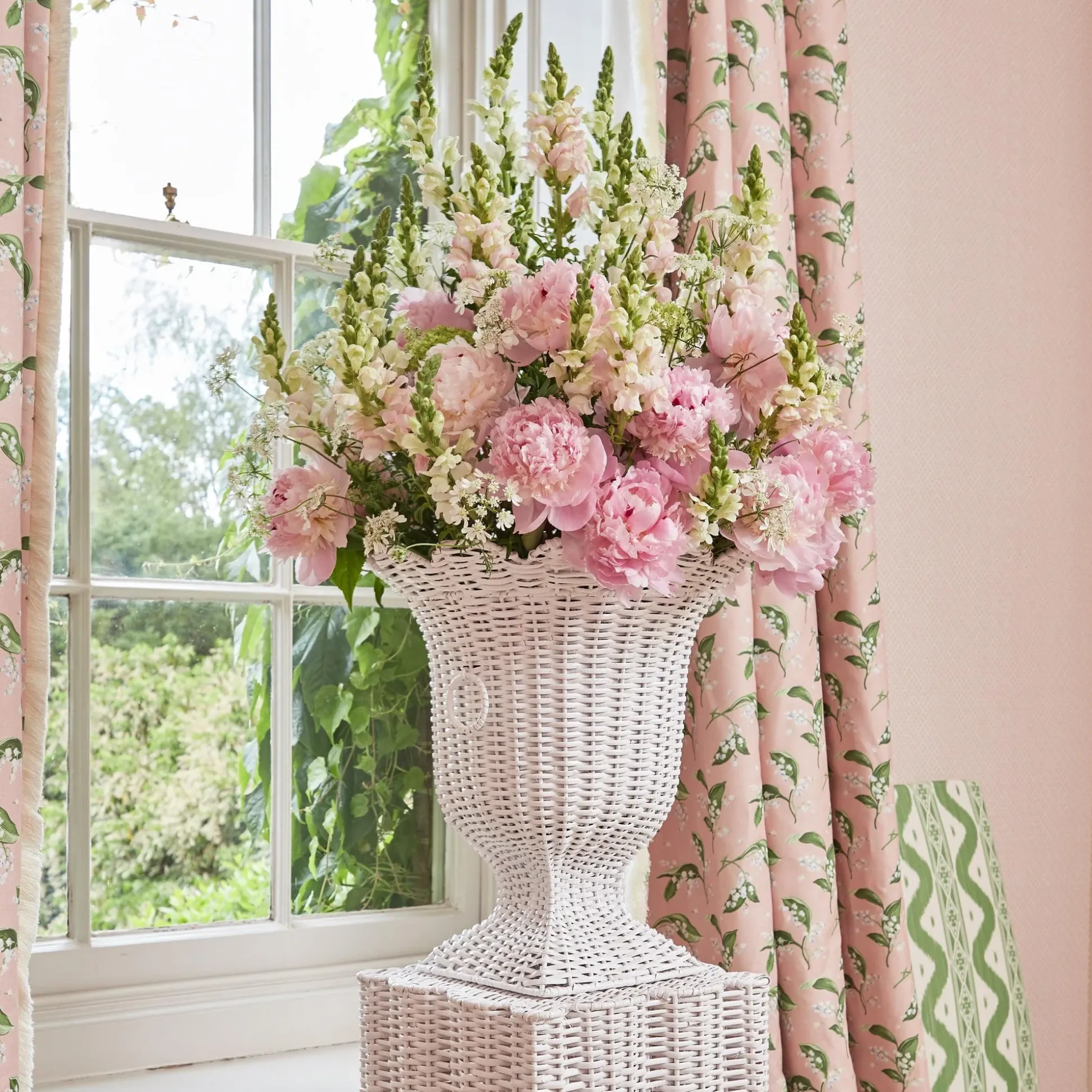 White Liliana Scalloped Rattan Urn