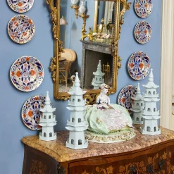 White Porcelain Pagoda Decoration Set