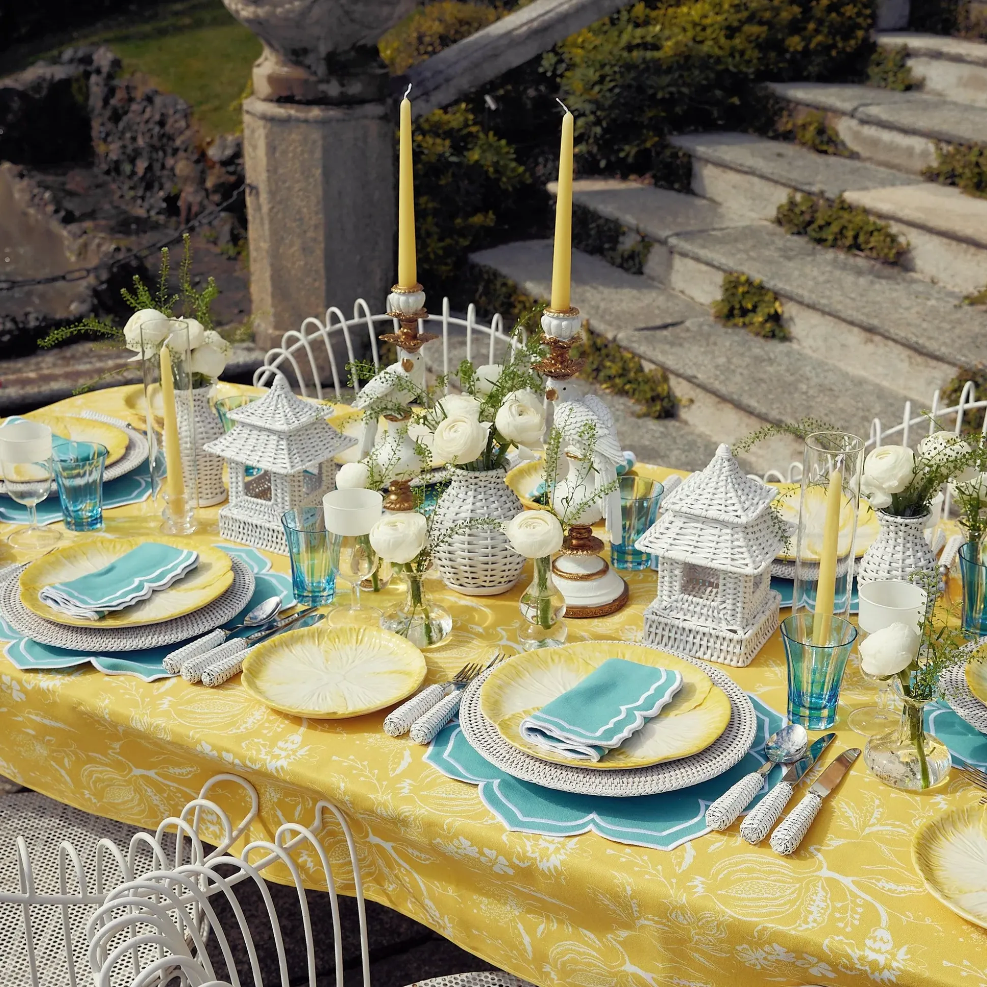 Yellow Capri Lettuce Starter Plates (Set Of 4)