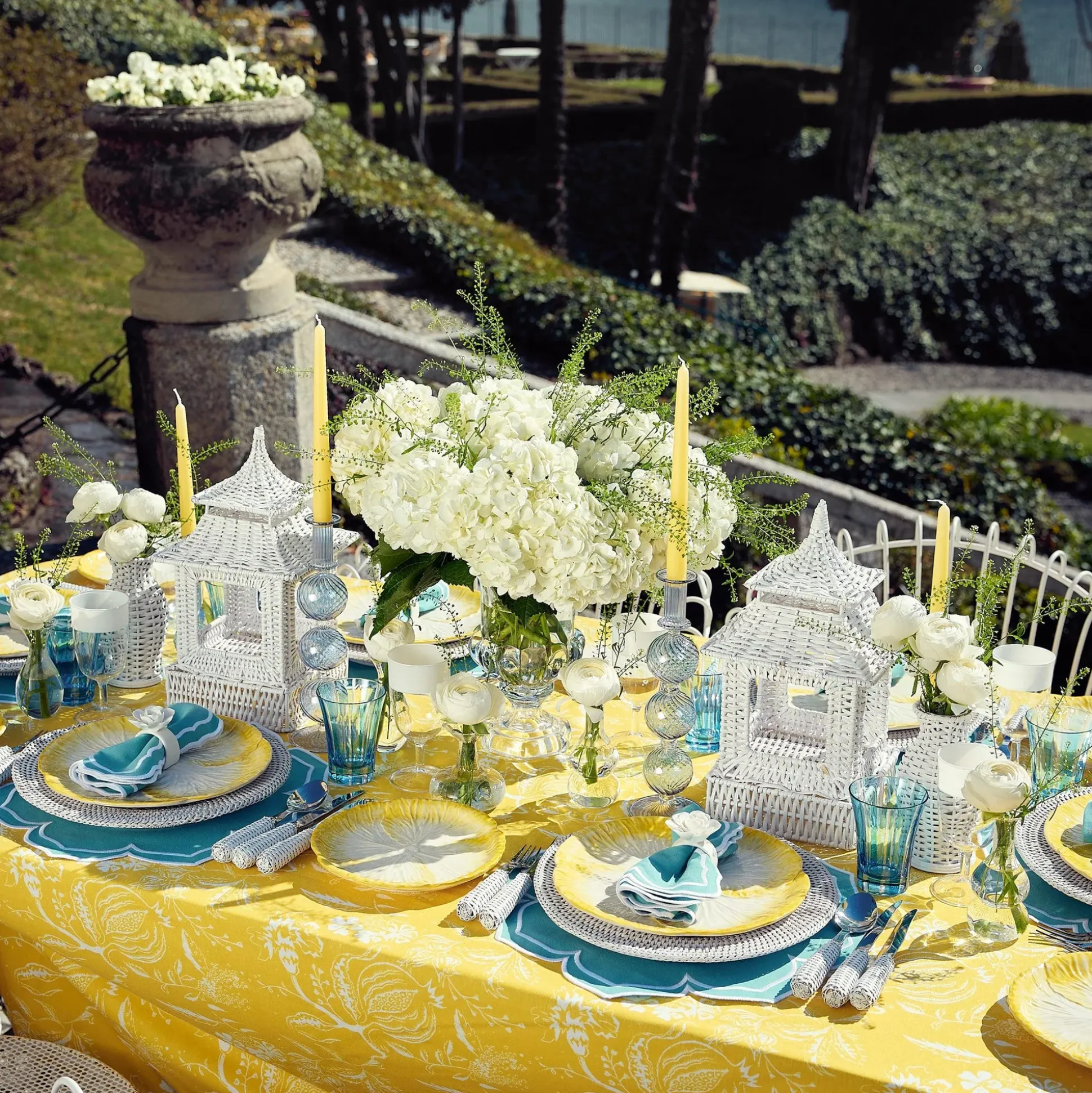 Yellow Capri Lettuce Starter Plates (Set Of 4)